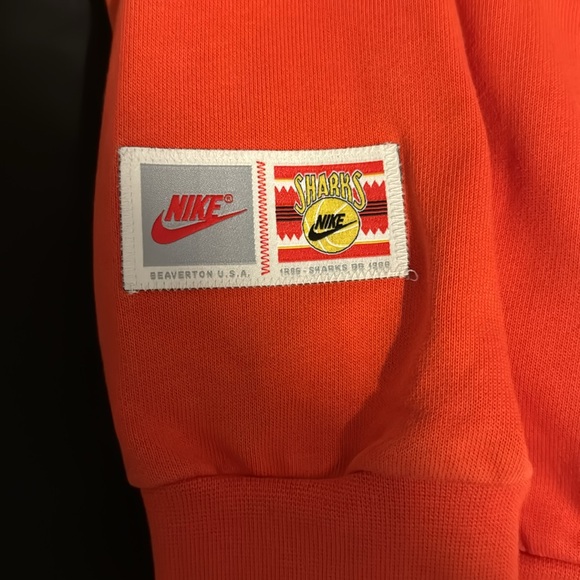 Nike hoodie - Picture 3 of 5